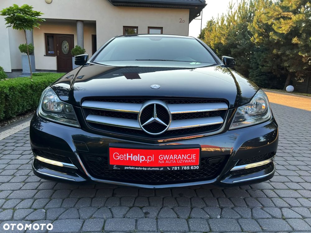Mercedes-Benz Klasa C 180 Coupe BlueEFFICIENCY 7G-TRONIC - 12
