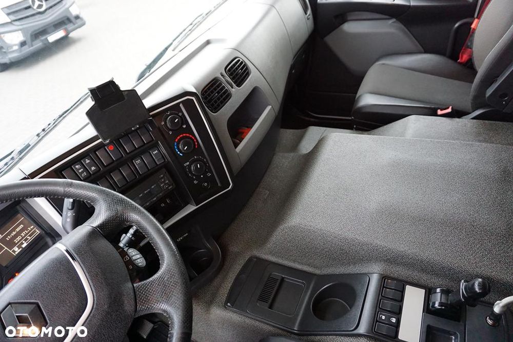 Renault D 280 / ACC / E 6 / BURTOWY + WINDA / ŁAD. 9953 KG / PEŁNY ADR - 9