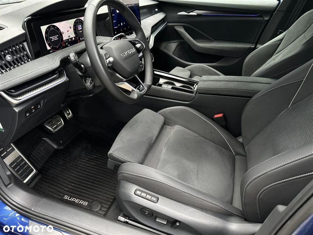 Skoda Superb 2.0 TSI Sportline DSG - 9