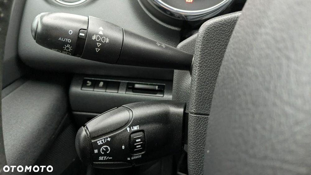 Peugeot 5008 - 29