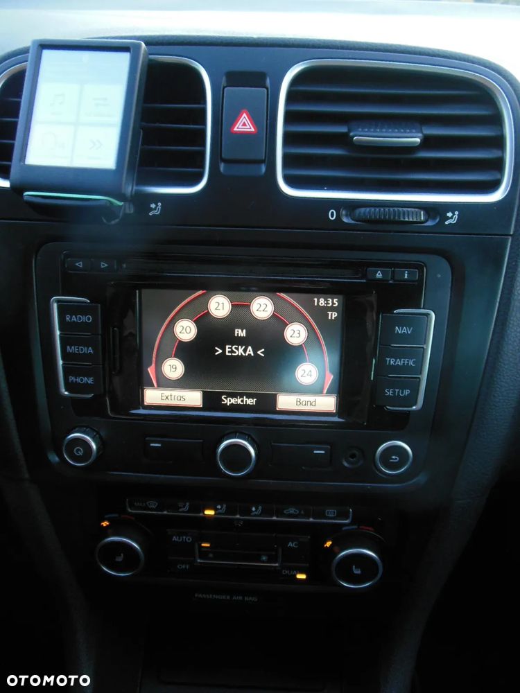 Volkswagen Golf 1.2 TSI BlueMotion Technology Comfortline - 11