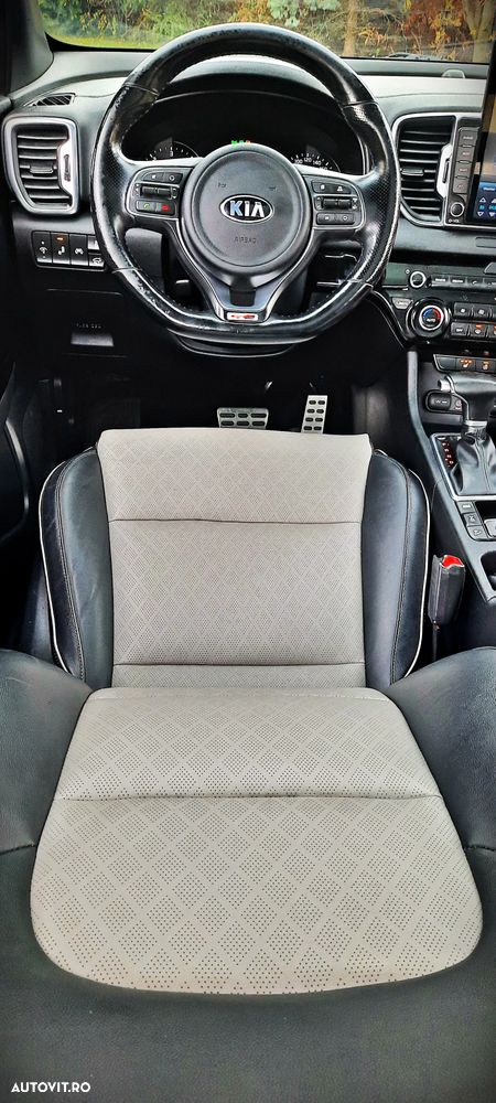 Kia Sportage 2.0 CRDI 4WD Automatik Dream-Team Edition - 22