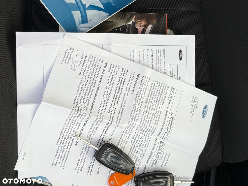 Ford S-Max - 35