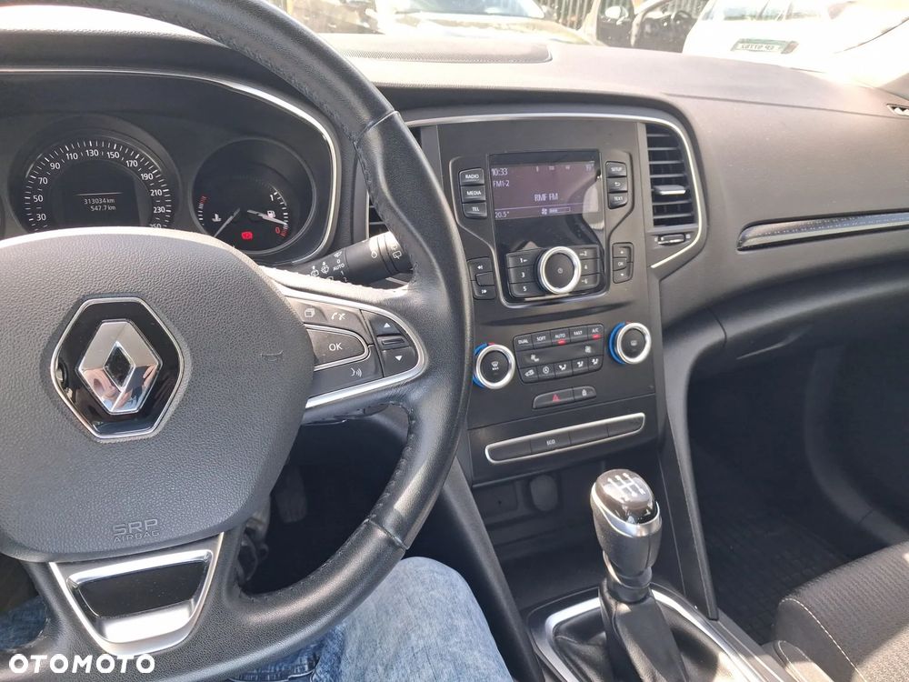 Renault Megane 1.6 SCe Limited - 5