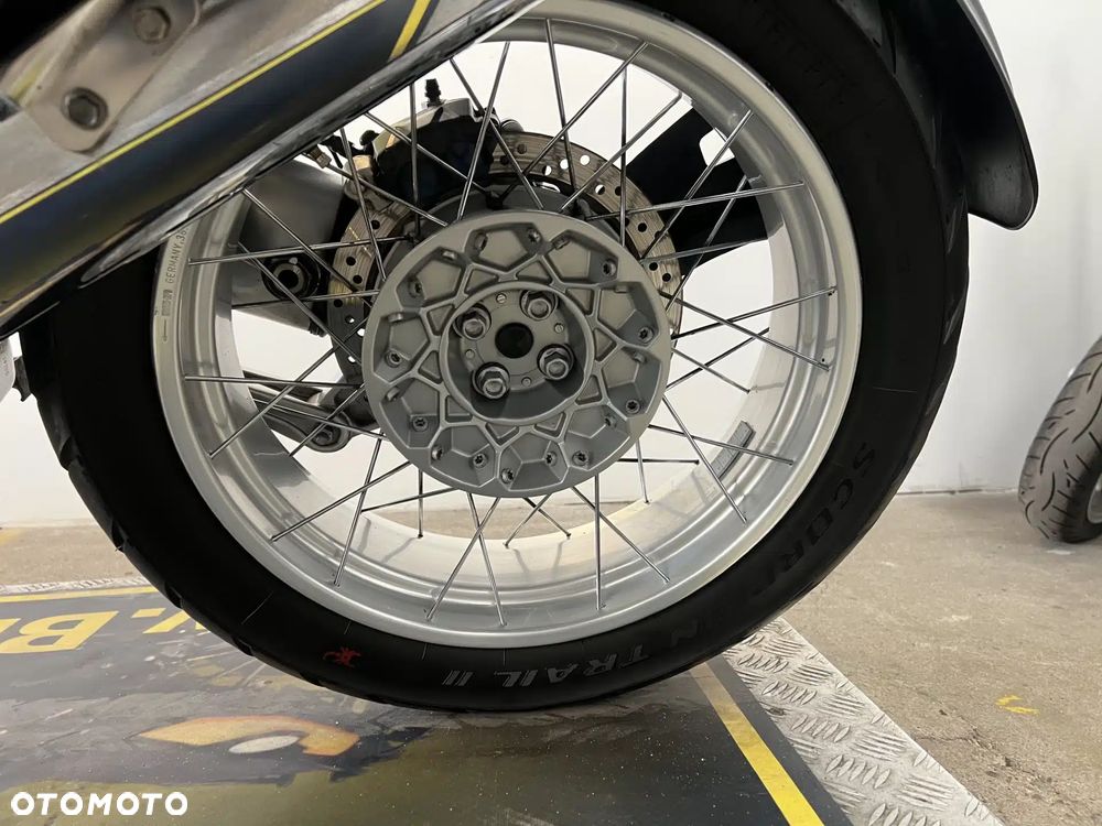 BMW R - 32
