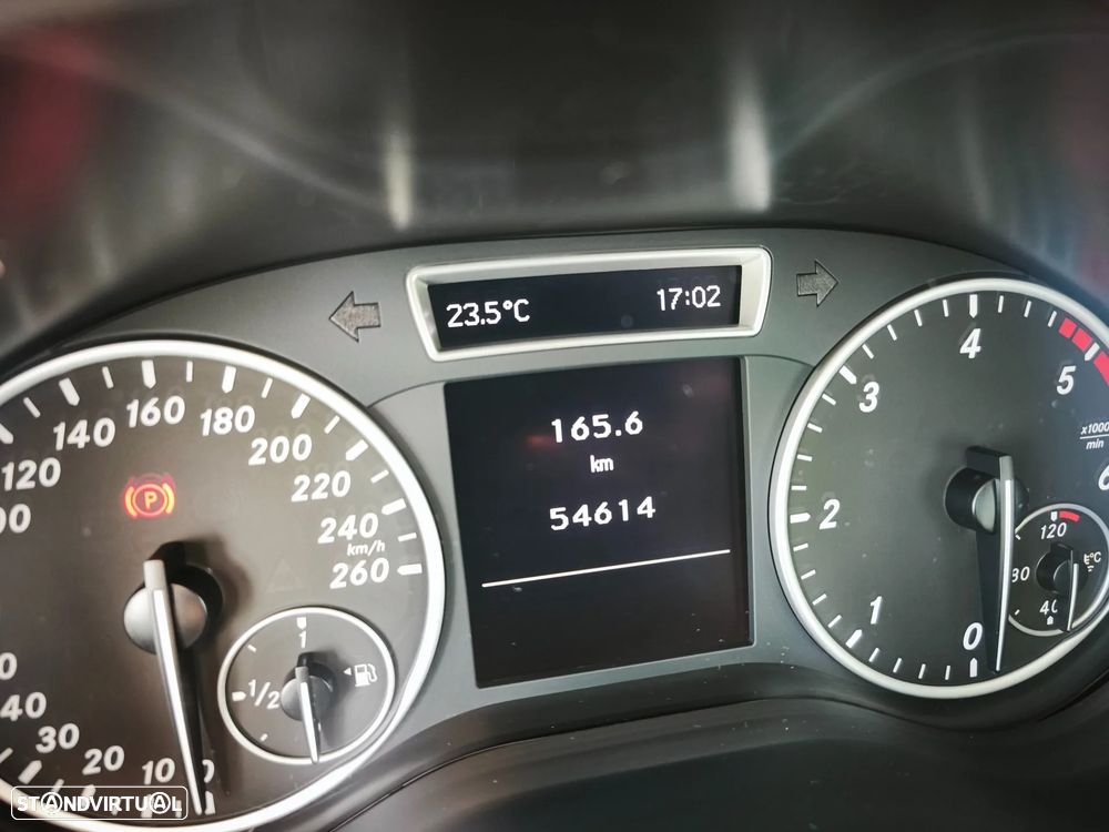 Mercedes-Benz B 200 CDi BlueEfficiency - 11