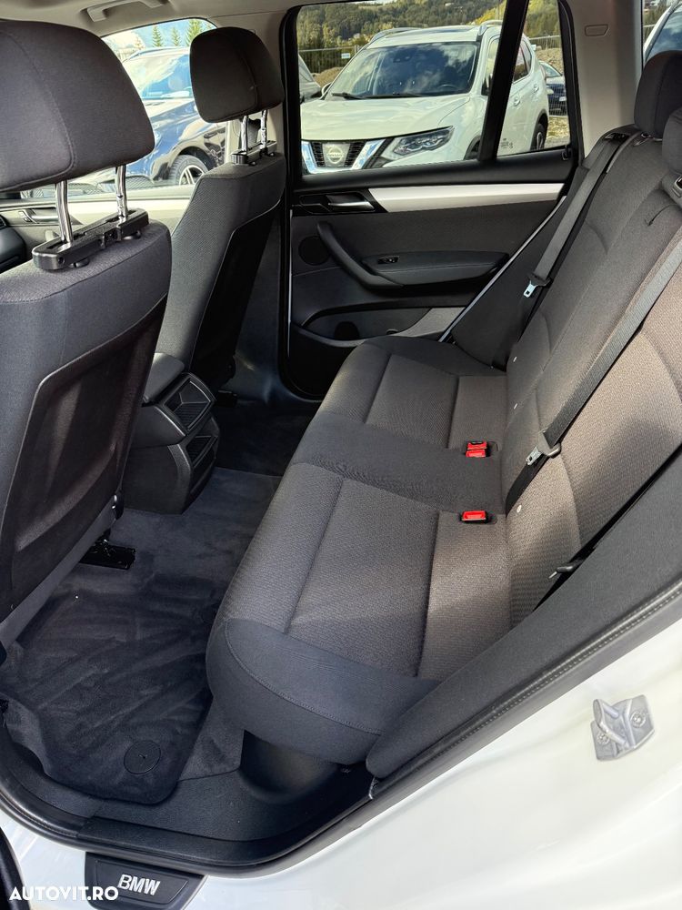 BMW X3 xDrive20d - 23