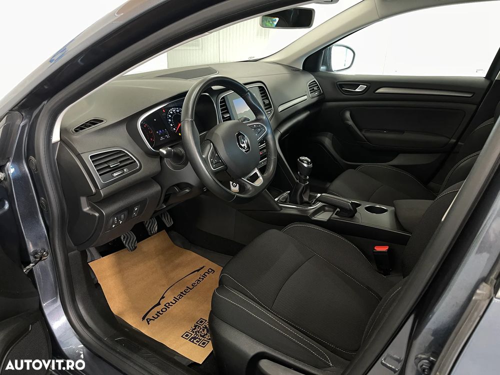 Renault Megane TCe 140 GPF Zen - 6