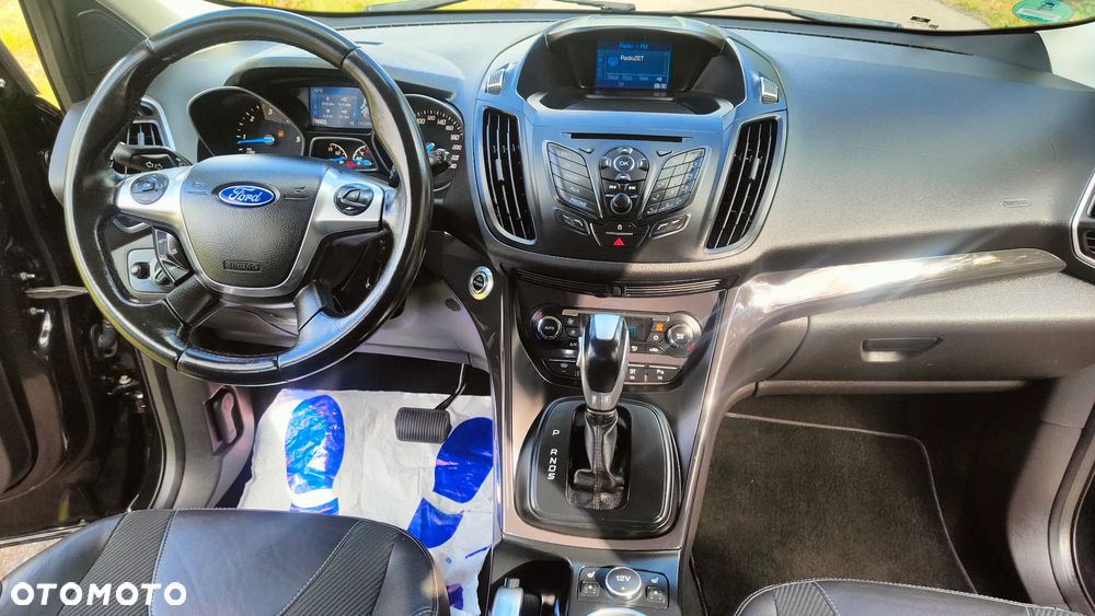 Ford Kuga - 28