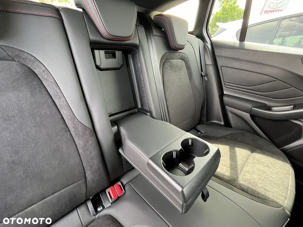 Ford Focus 2.3 EcoBoost ST X - 37
