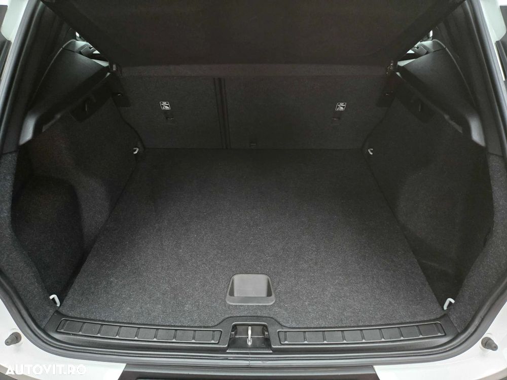 Volvo XC 40 D3 AWD Base - 34