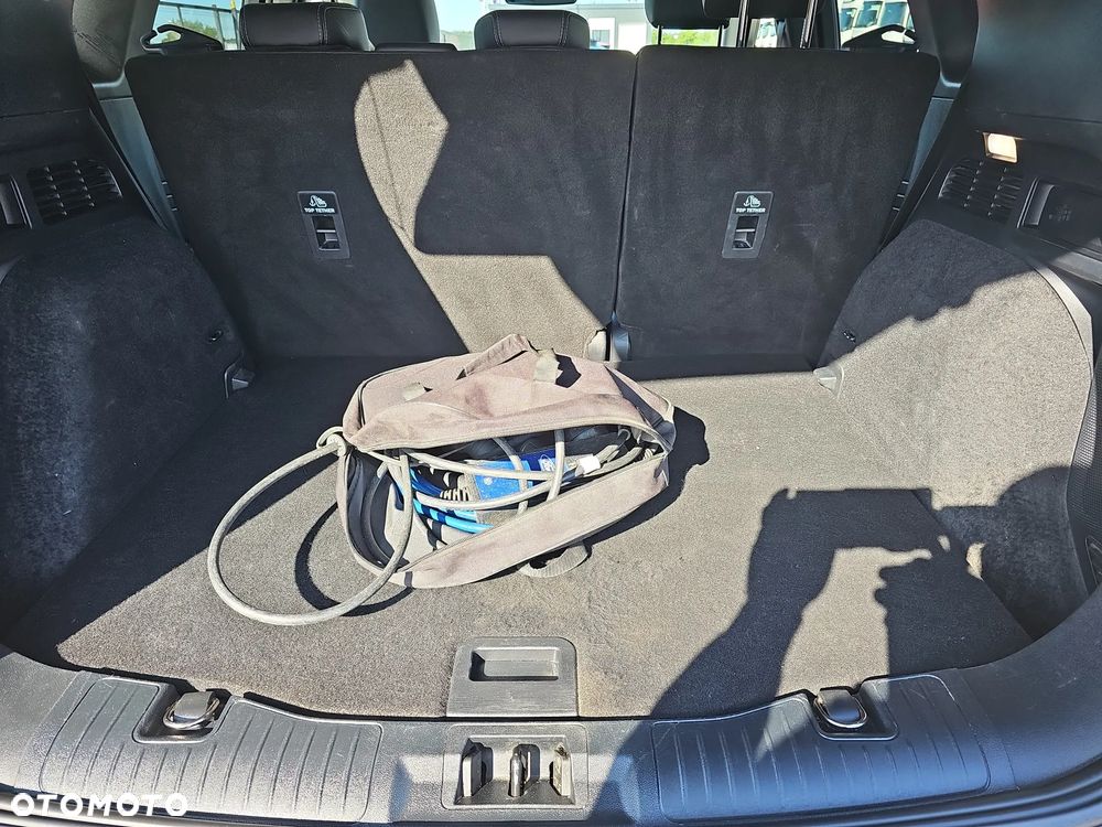 Ford Kuga 2.5 FHEV FWD Titanium X - 20