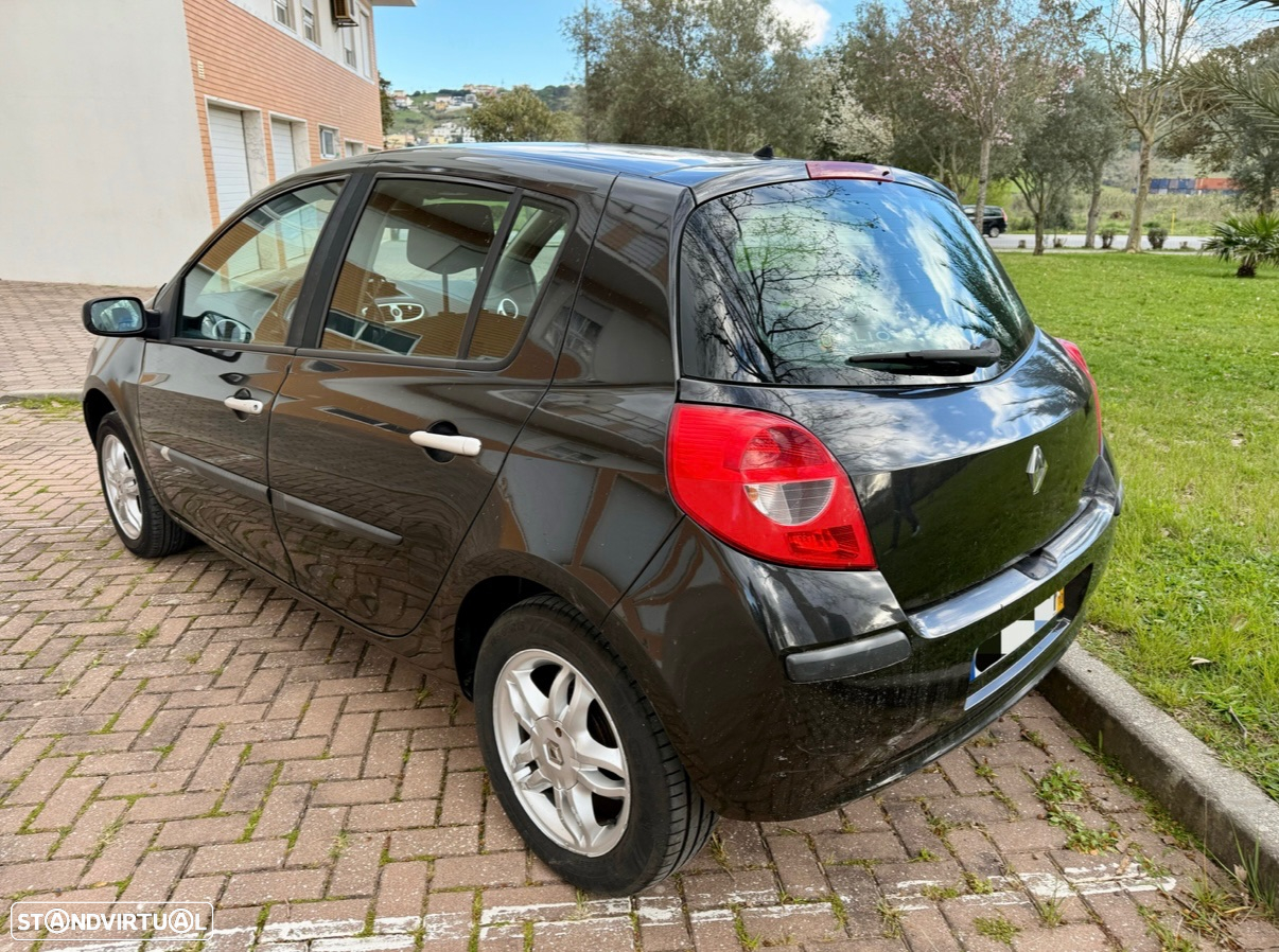 Renault Clio 1.2 Pack Authentique - 7