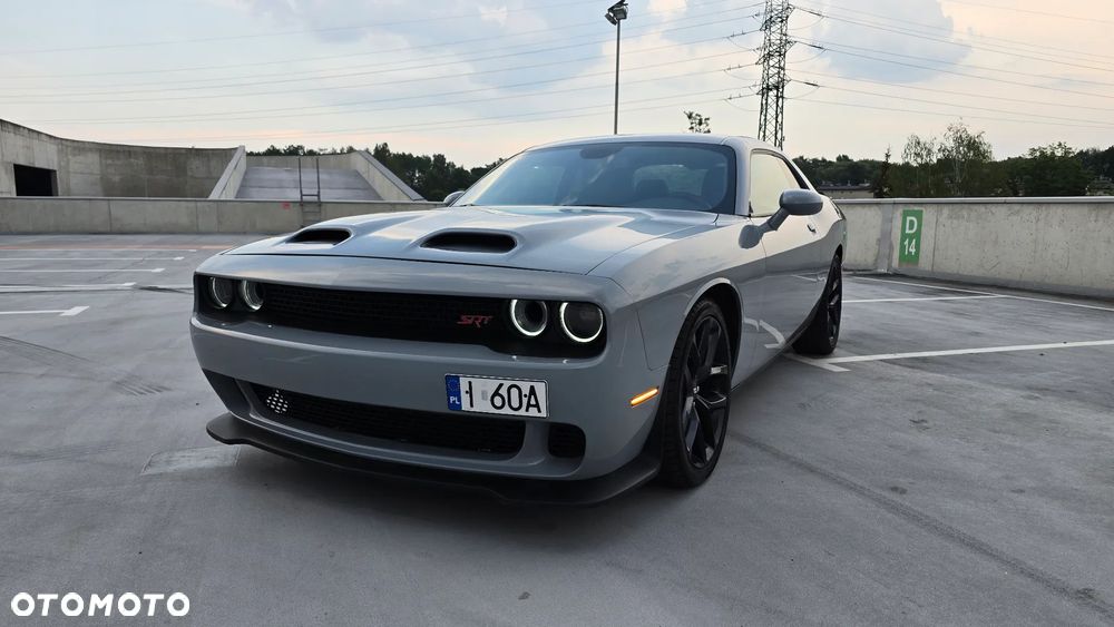 Dodge Challenger 5.7 R/T - 6