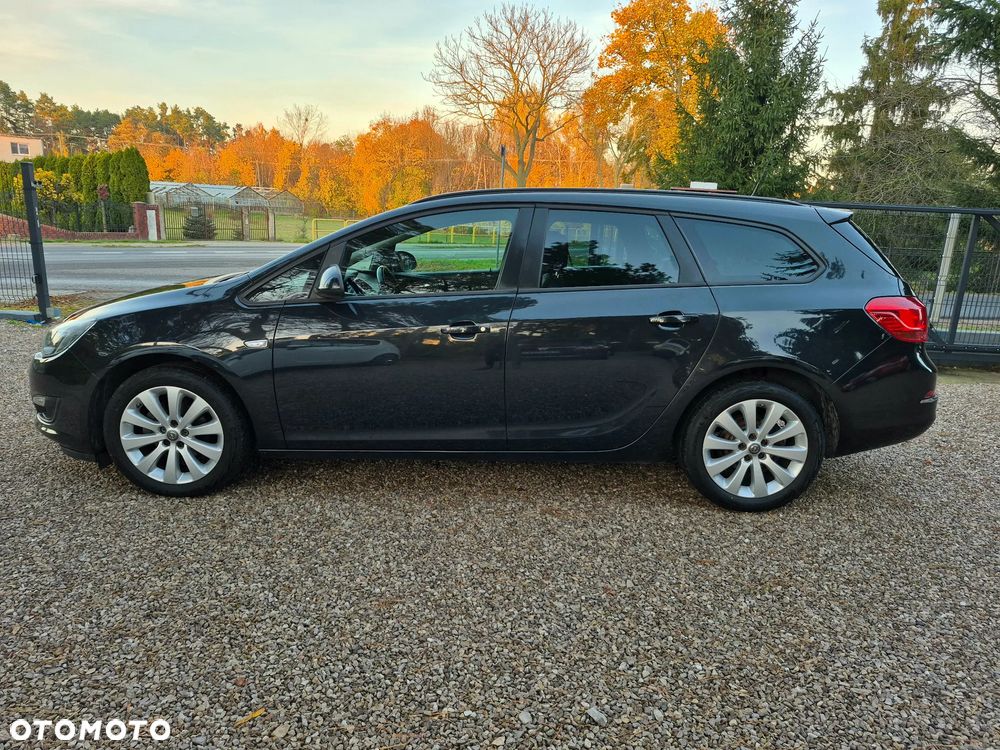 Opel Astra 1.4 Turbo 150 Jahre - 5