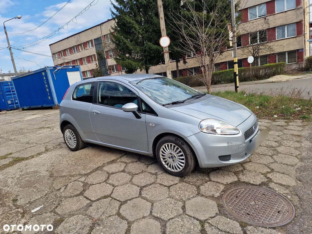 Fiat Grande Punto - 9
