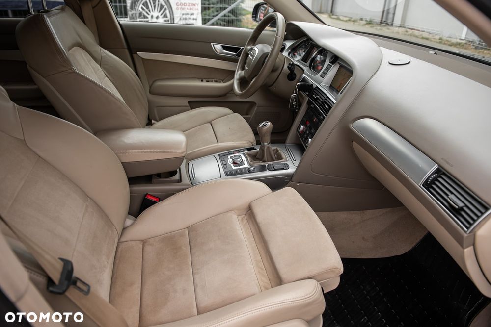 Audi A6 Avant - 29
