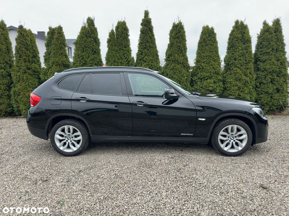BMW X1 sDrive20d - 20