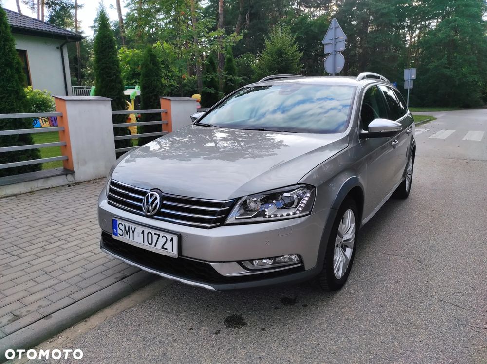 Volkswagen Passat 2.0 TDI BMT 4Mot Highline DSG - 16