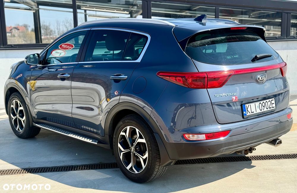 Kia Sportage 2.0 CRDI 4WD Automatik Fifa World Cup Edition - 8