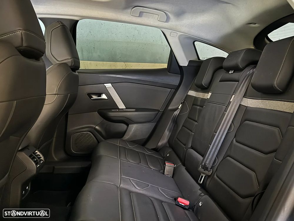 Citroën C4 PureTech 155 Stop&Start EAT8 SHINE - 10