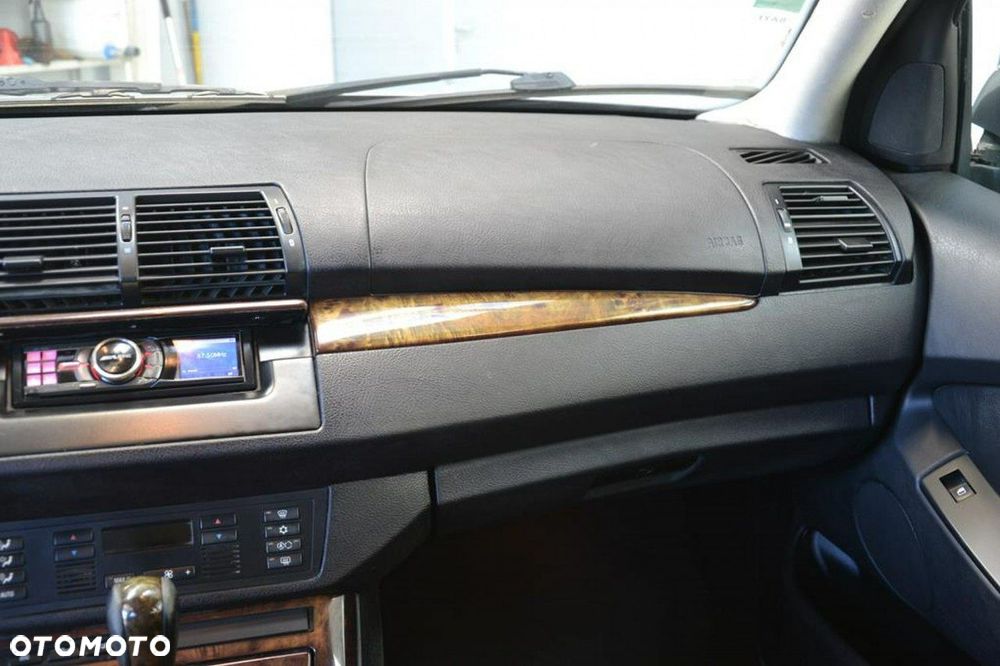 BMW X5 - 21