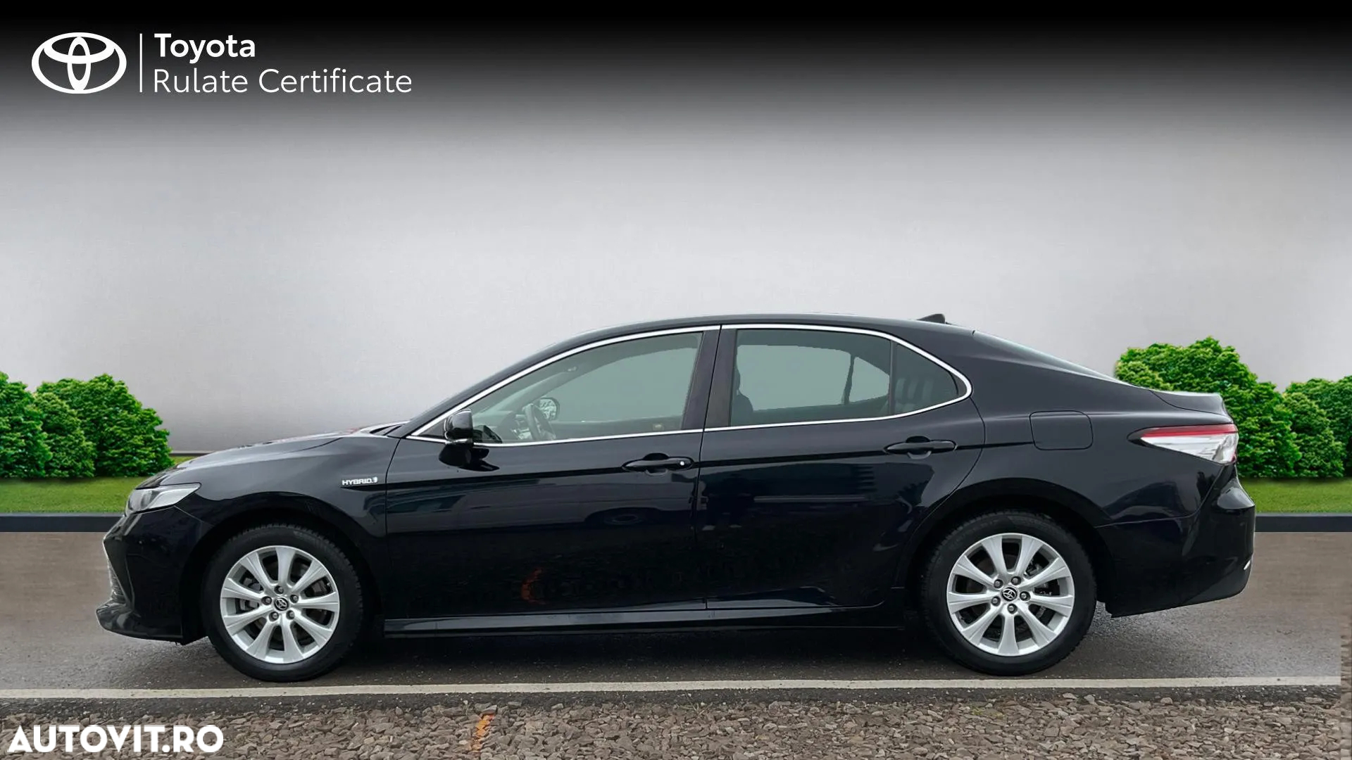 Toyota Camry 2.5 Hybrid Business - 2