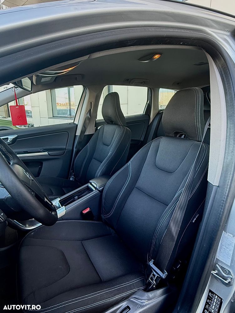Volvo XC 60 - 39