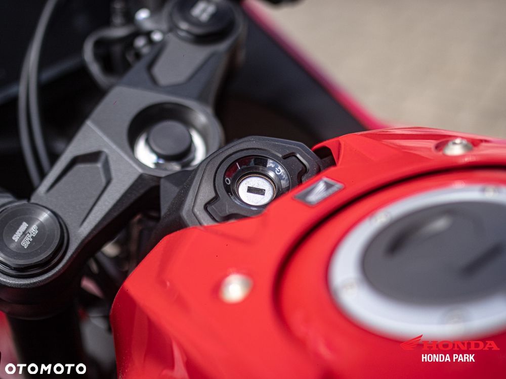 Honda CBR - 6