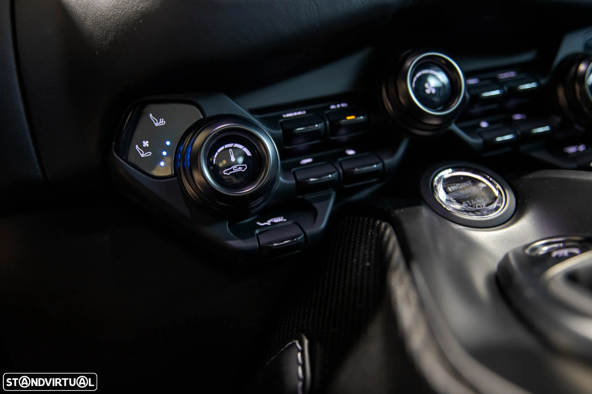Aston Martin Vantage Coupe V8 AMR - 27