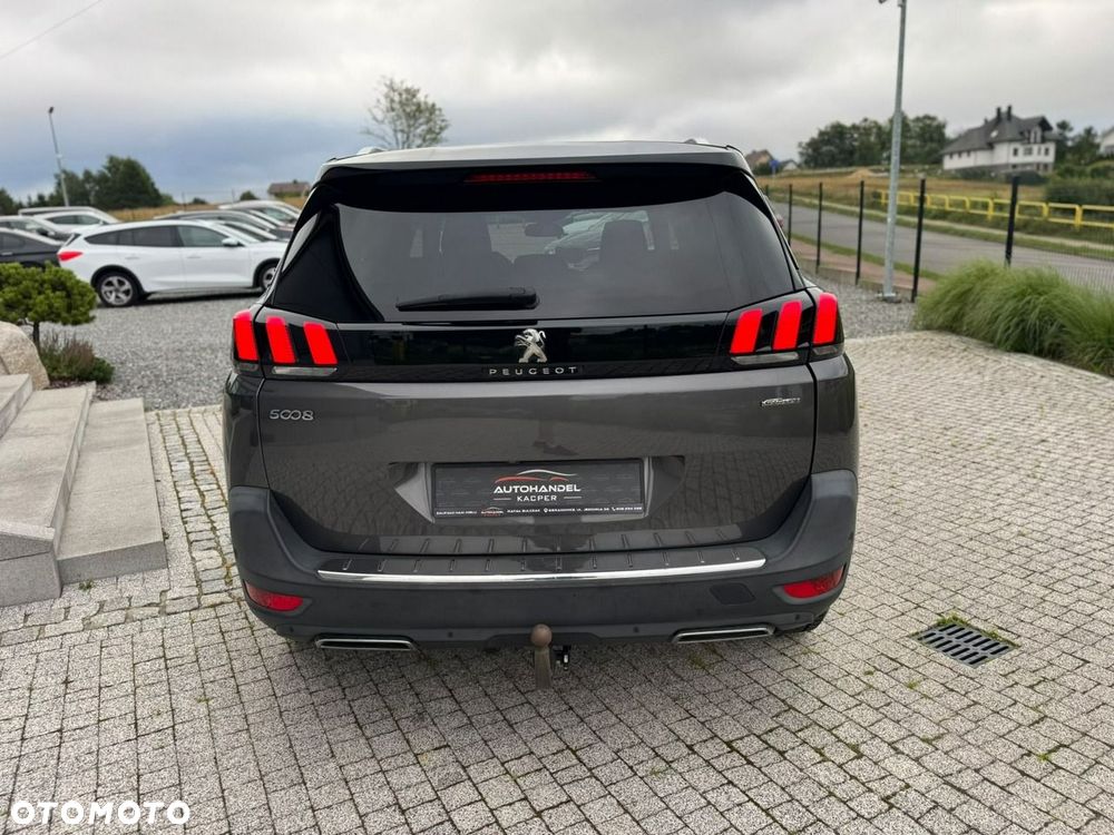 Peugeot 5008 - 7