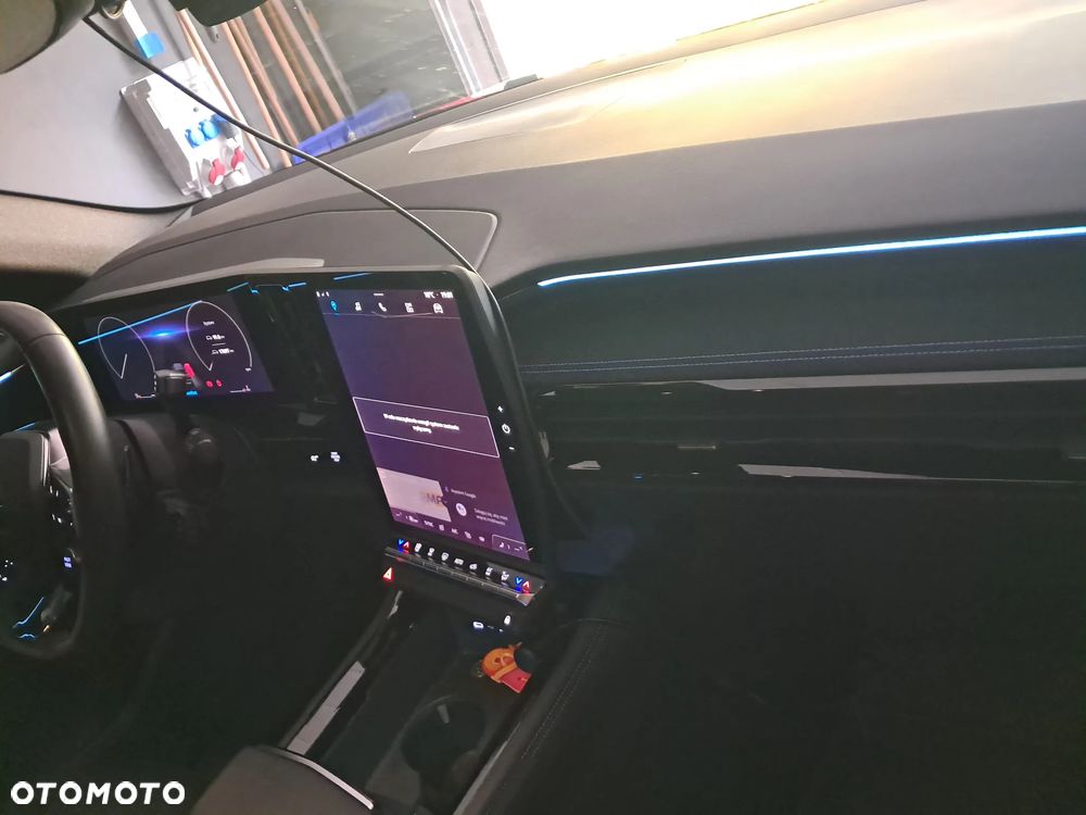 Renault Austral 1.3 TCe mHEV Techno esprit Alpine - 29