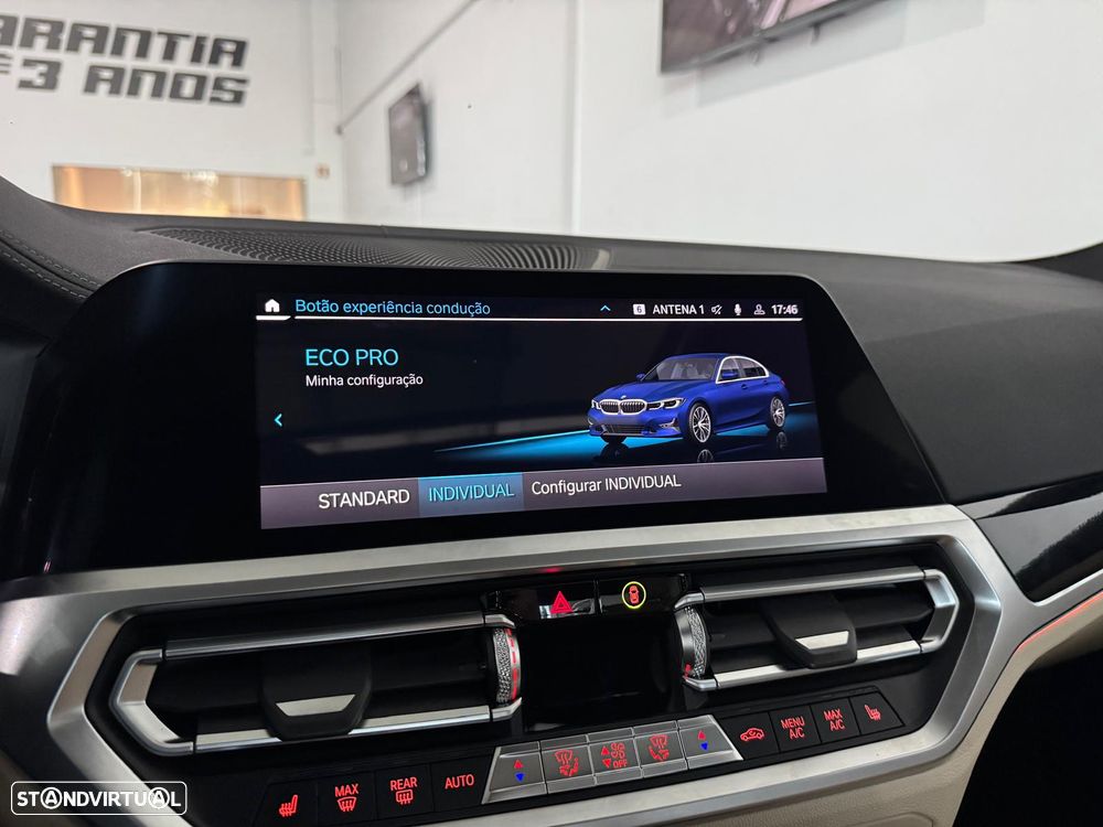 BMW 330 i Pack M Auto - 43