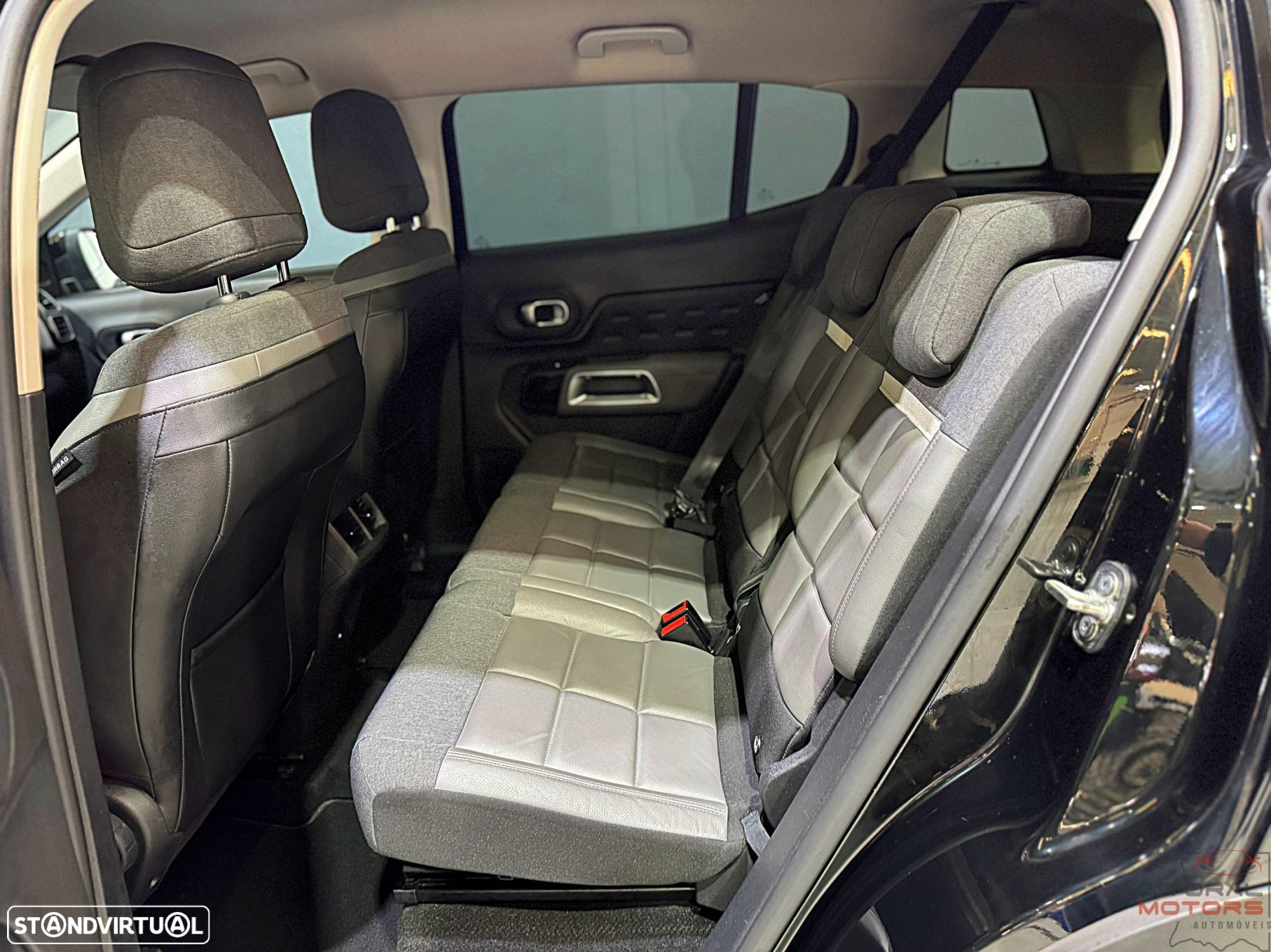 Citroën C5 Aircross 1.2 PureTech Shine EAT8 - 16