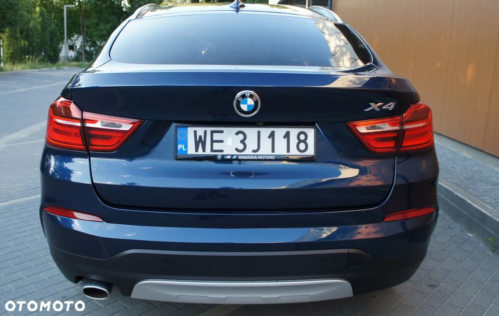 BMW X4 xDrive20d xLine - 6