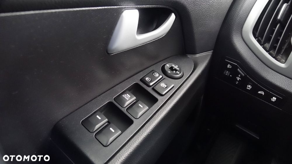 Kia Sportage 1.7 CRDI M 2WD - 35