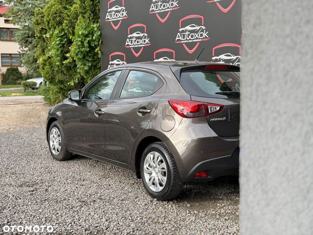 Mazda 2 - 4