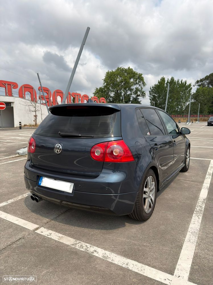 VW Golf 1.9 TDi DPF Comfortline BlueMotion - 4