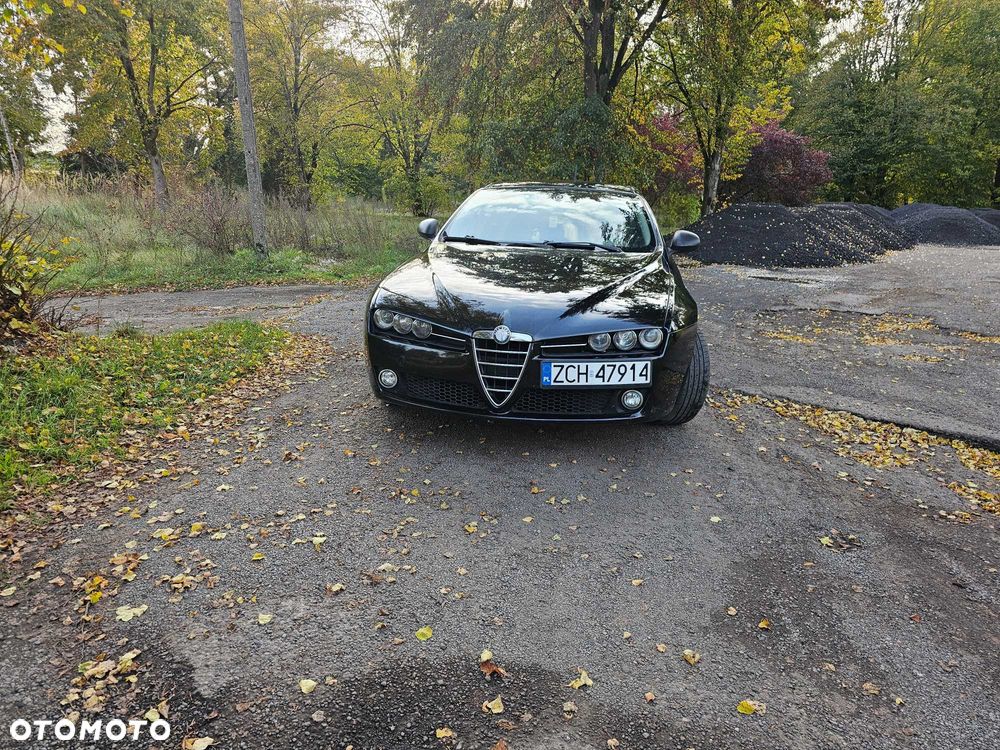 Alfa Romeo 159 2008 photo 3