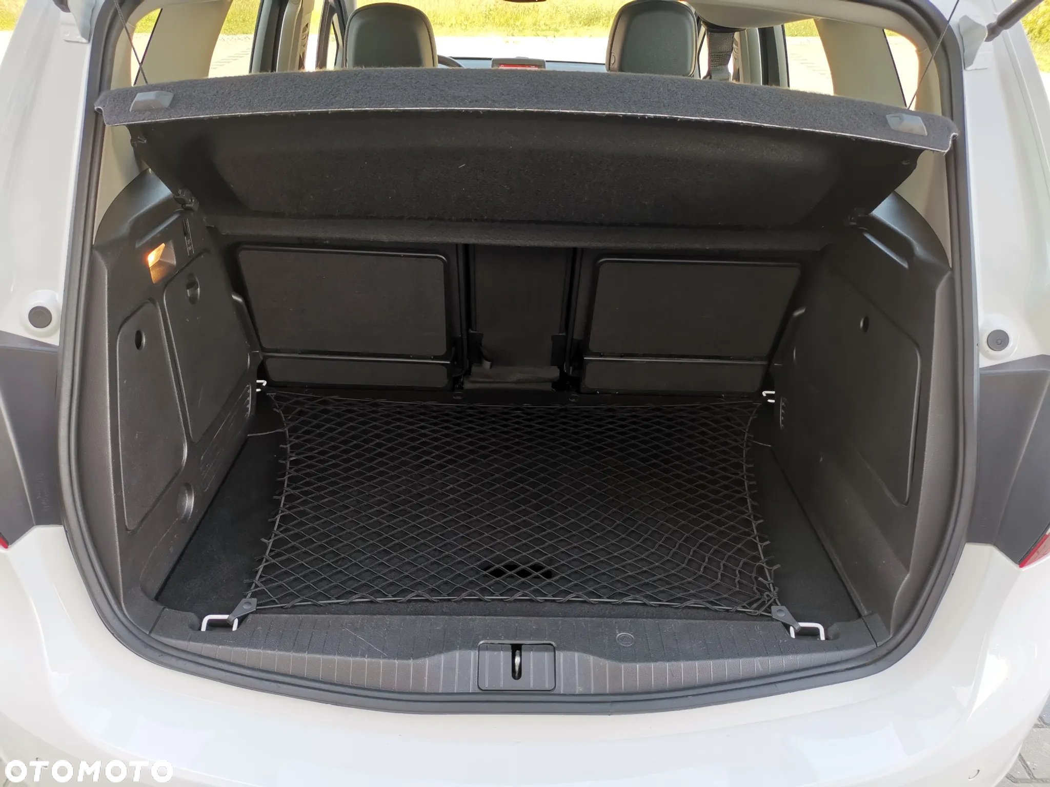 Opel Meriva 1.4 T Cosmo - 24