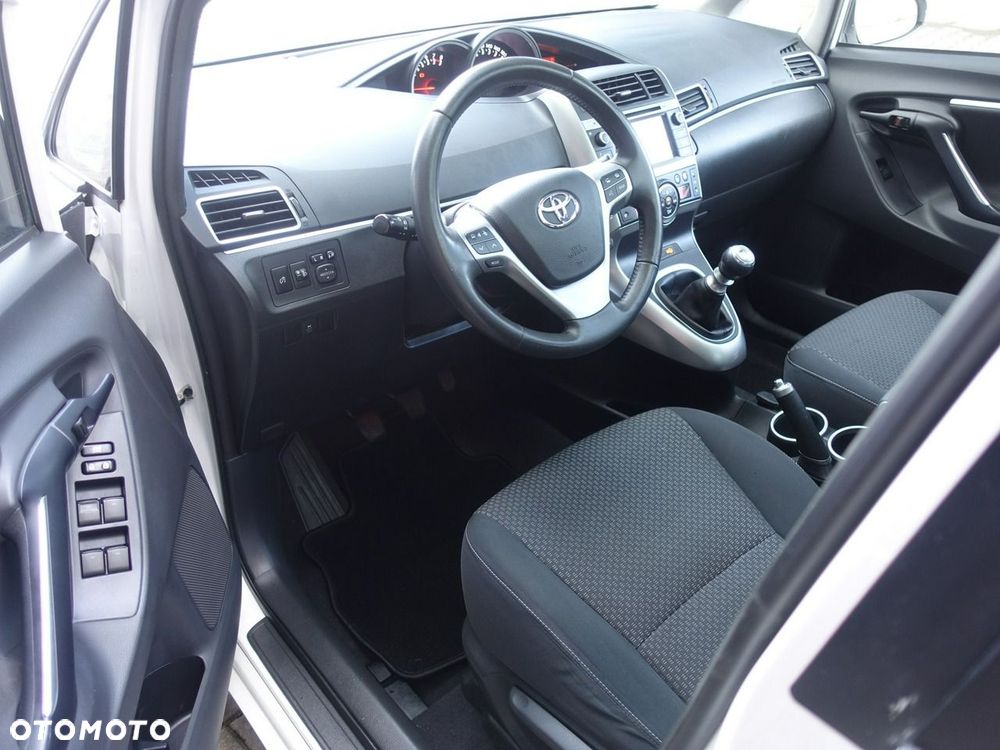 Toyota Verso 1.6 Active - 7