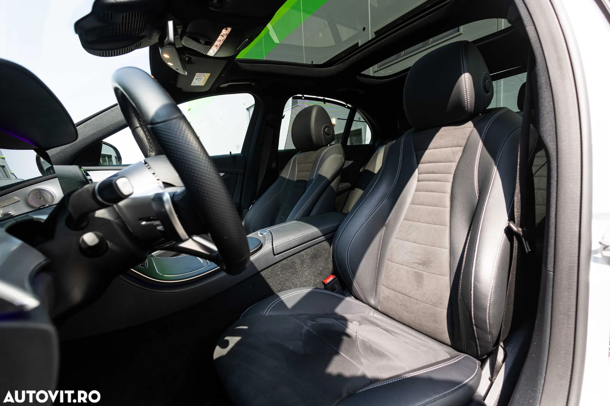 Mercedes-Benz E 300 de 4MATIC Aut. - 8