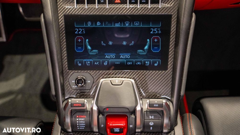Lamborghini URUS - 33