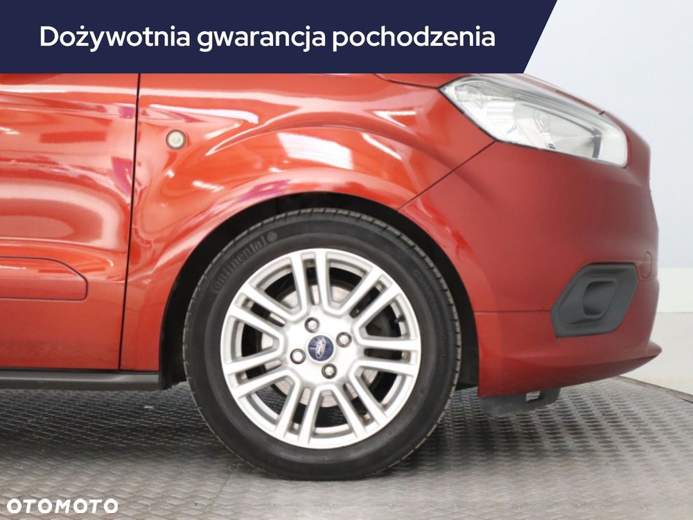 Ford Tourneo Courier - 17