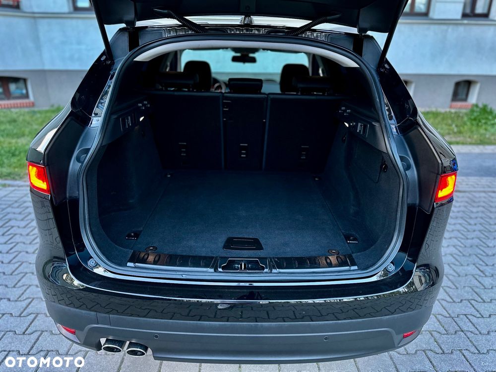 Jaguar F-Pace 20d AWD Prestige - 21