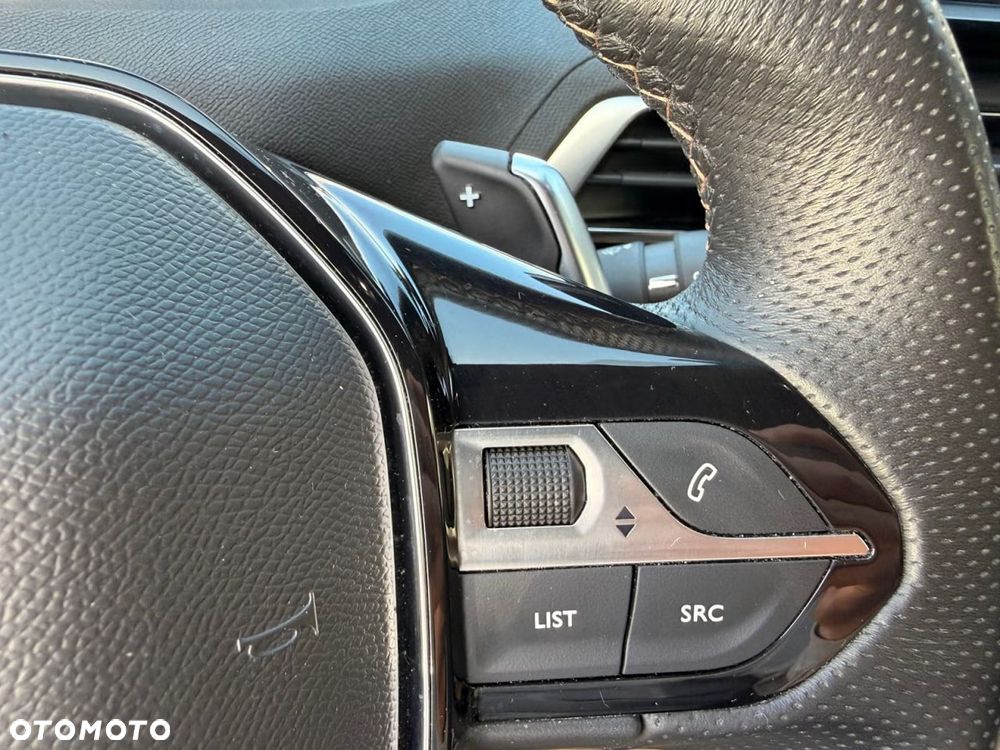 Peugeot 5008 1.5 BlueHDi GT S&S EAT8 - 18