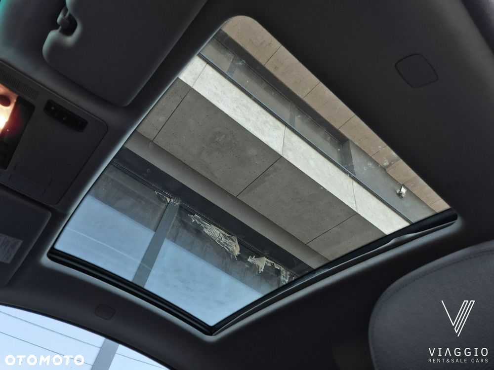 BMW Seria 6 650 i - 25