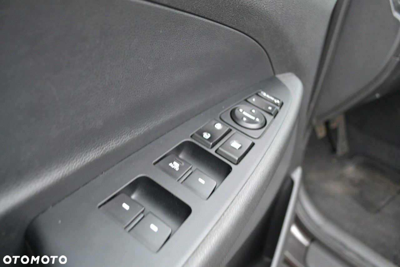 Hyundai Tucson - 17