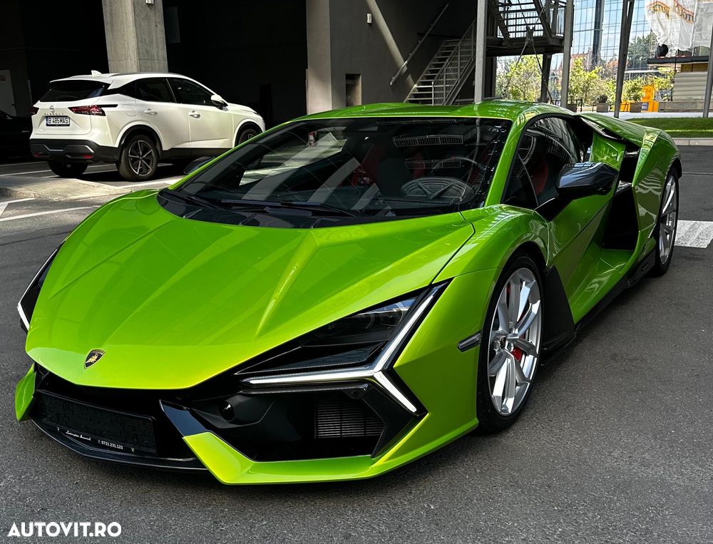 Lamborghini Revuelto - 29