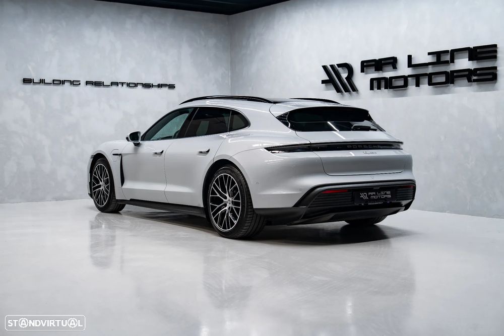 Porsche Taycan Sport Turismo Standard - 9